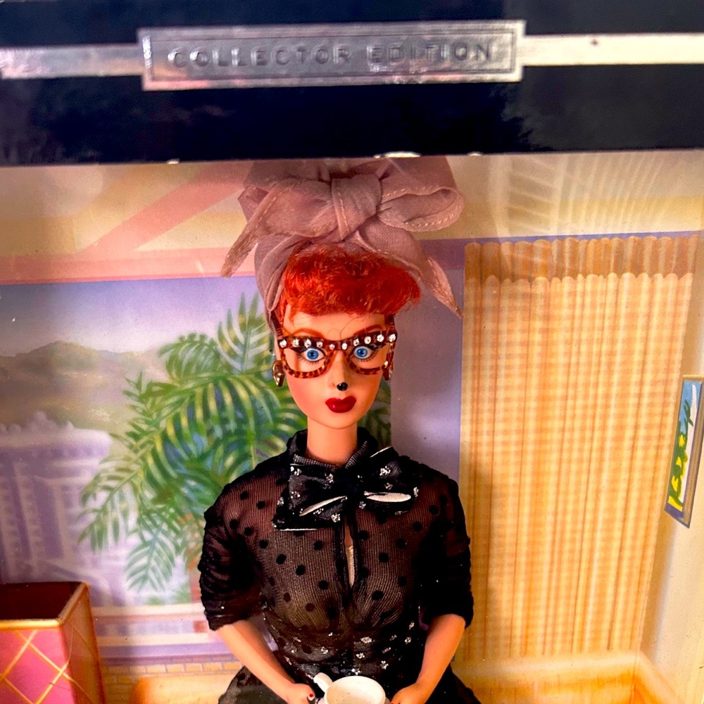 I Love Lucy - L.A. At Last Mattel Barbie Doll. ❤️🖤